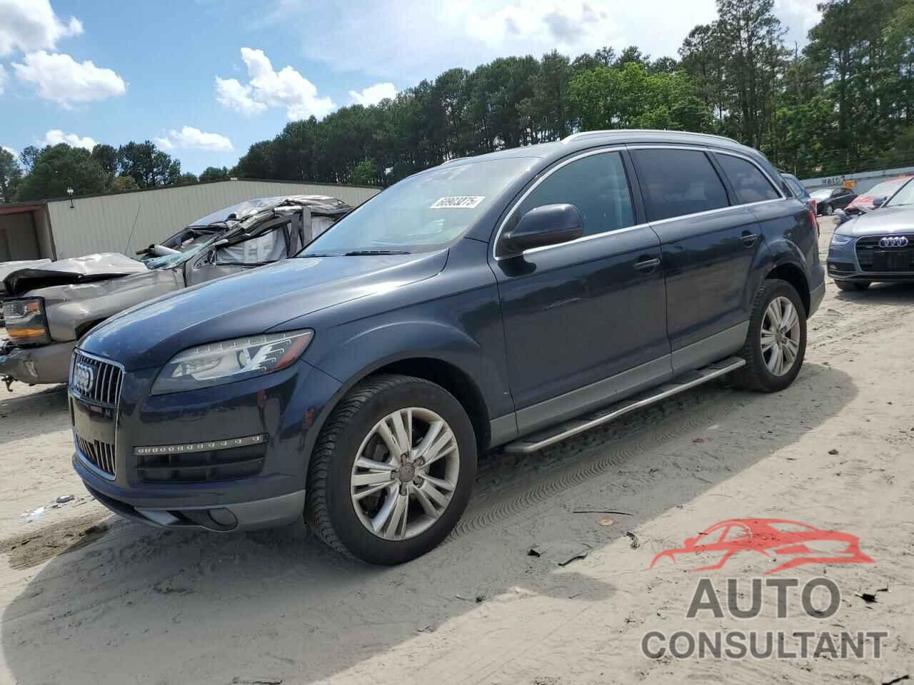 AUDI Q7 2010 - WA1LYAFE1AD001709