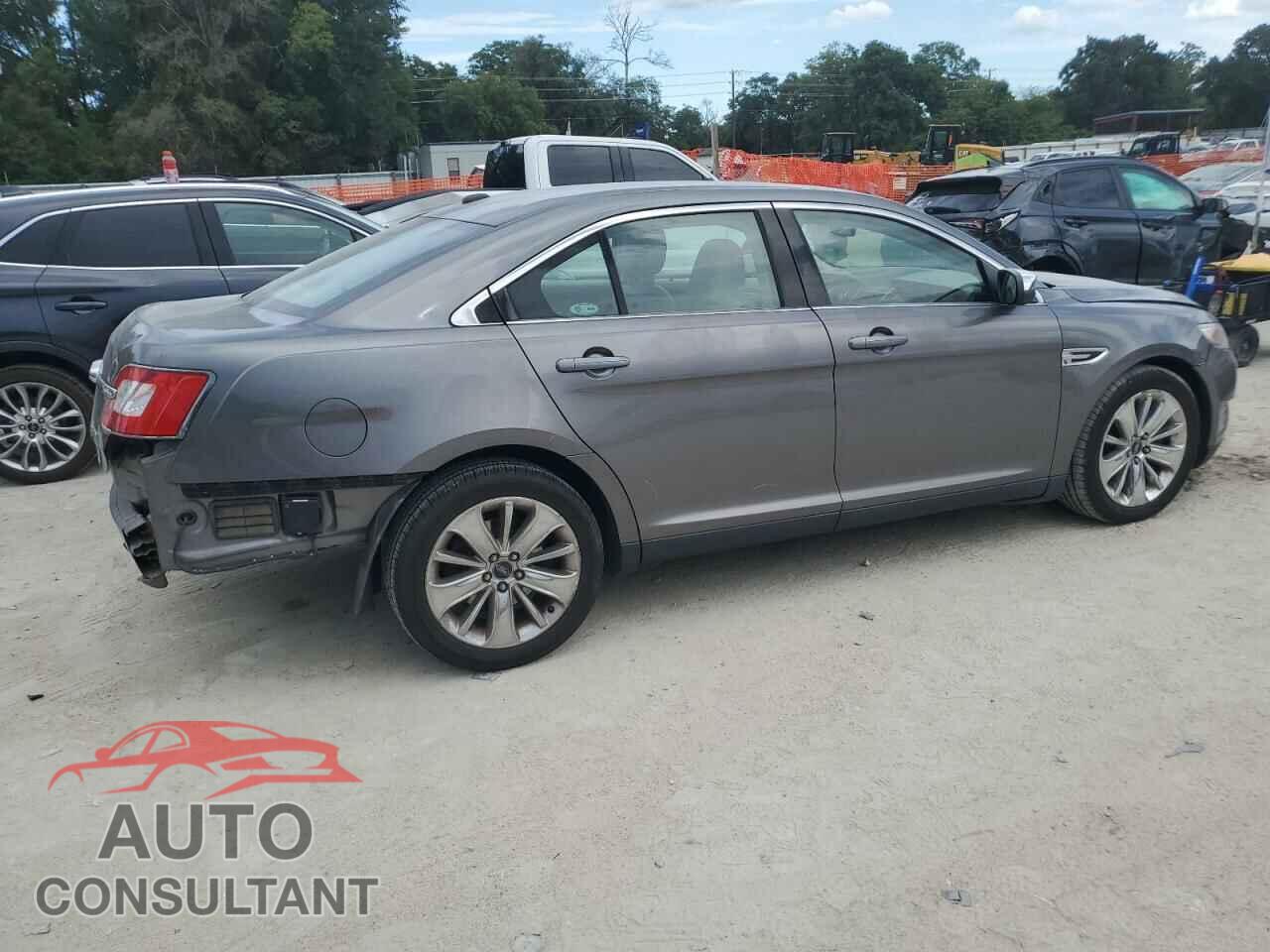 FORD TAURUS 2011 - 1FAHP2FW3BG184887