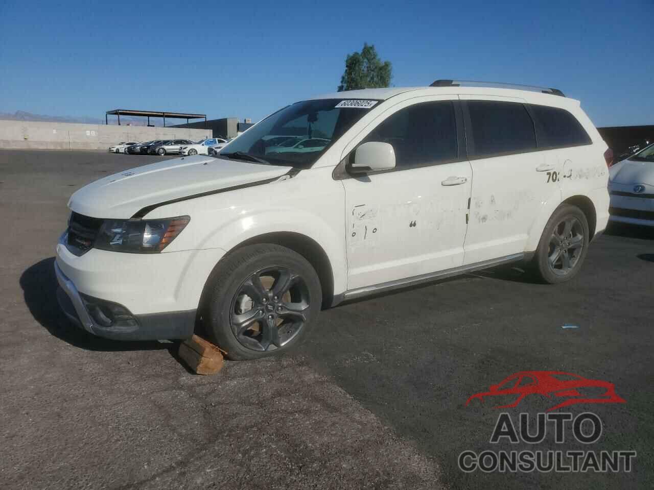 DODGE JOURNEY 2018 - 3C4PDCGG3JT499050