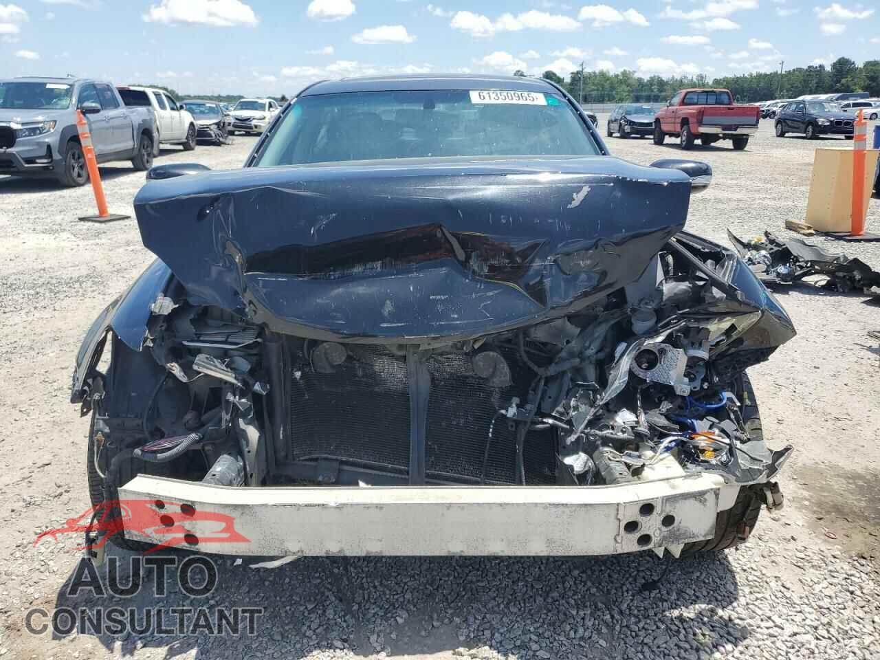 LEXUS IS 2010 - JTHCF5C20A2033137