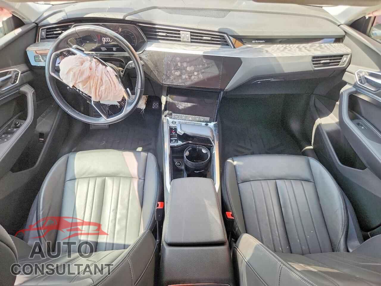 AUDI E-TRON 2021 - WA1AAAGE1MB022232