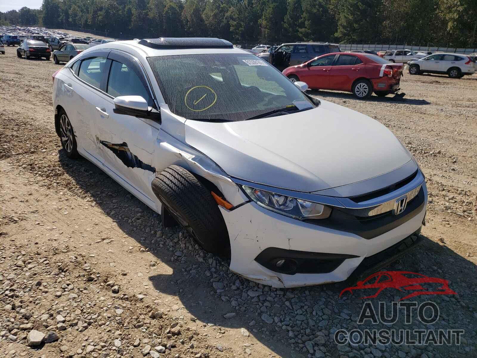 HONDA CIVIC 2018 - 19XFC2F86JE035399