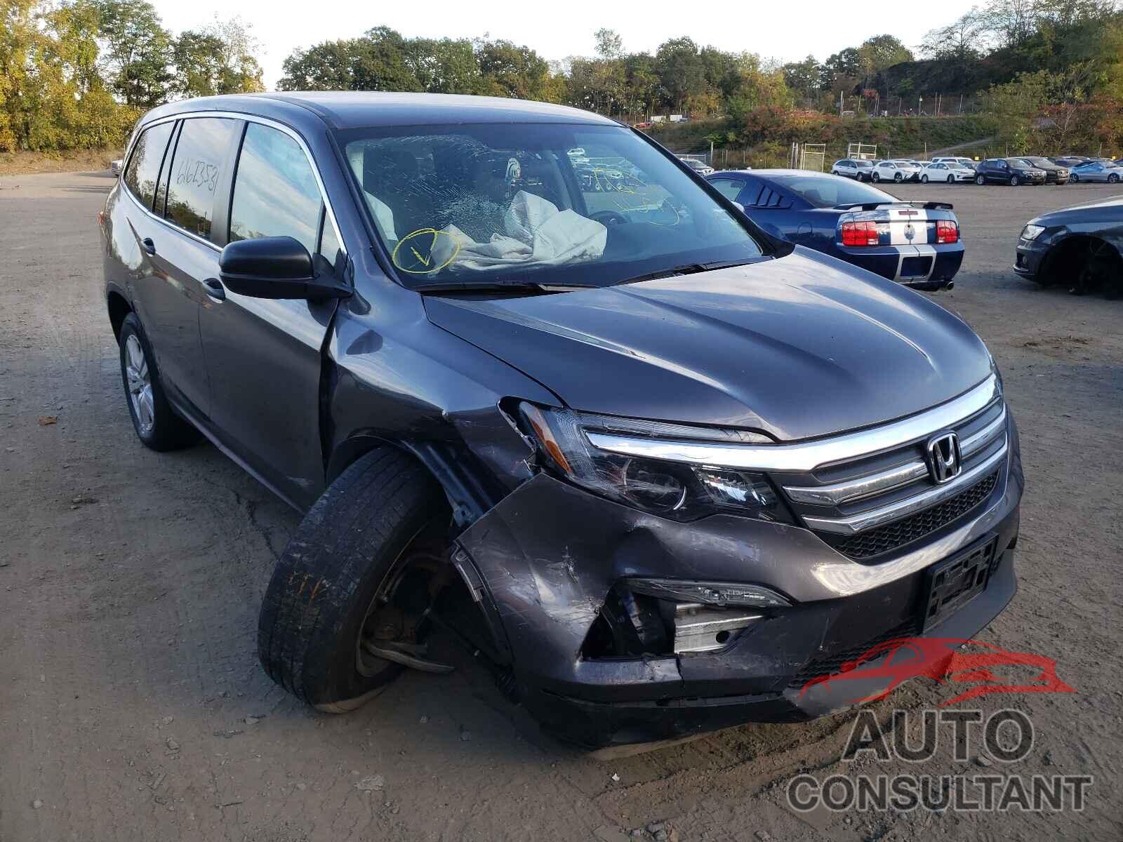 HONDA PILOT 2018 - 5FNYF6H17JB057834