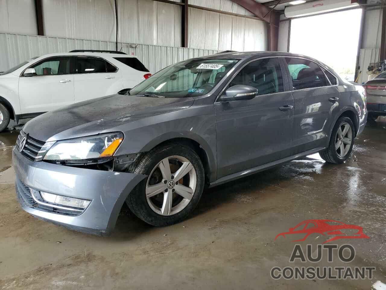 VOLKSWAGEN PASSAT 2012 - 1VWBH7A39CC102416