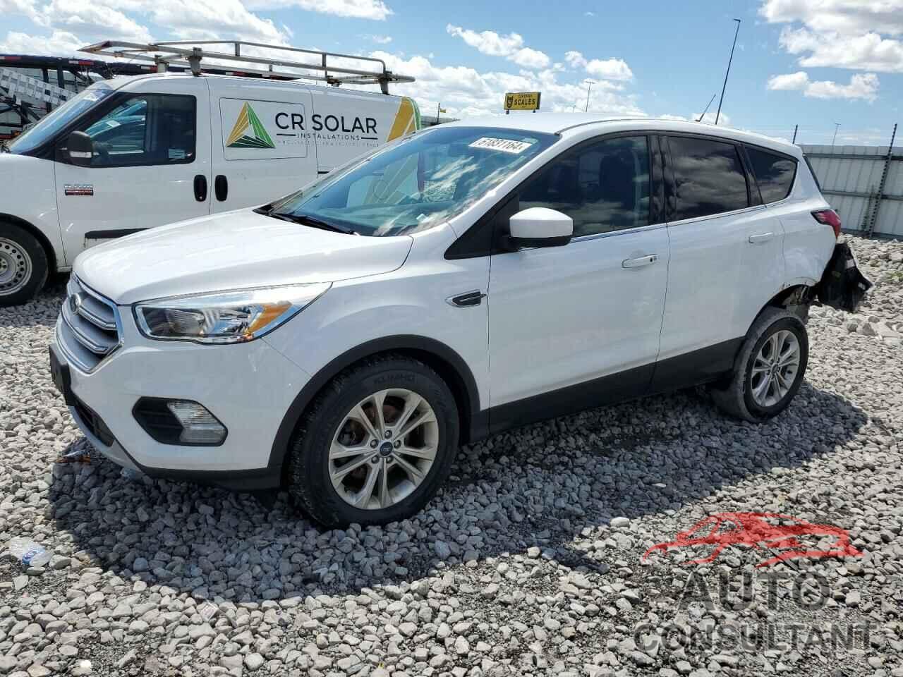 FORD ESCAPE 2019 - 1FMCU0GD7KUB78232