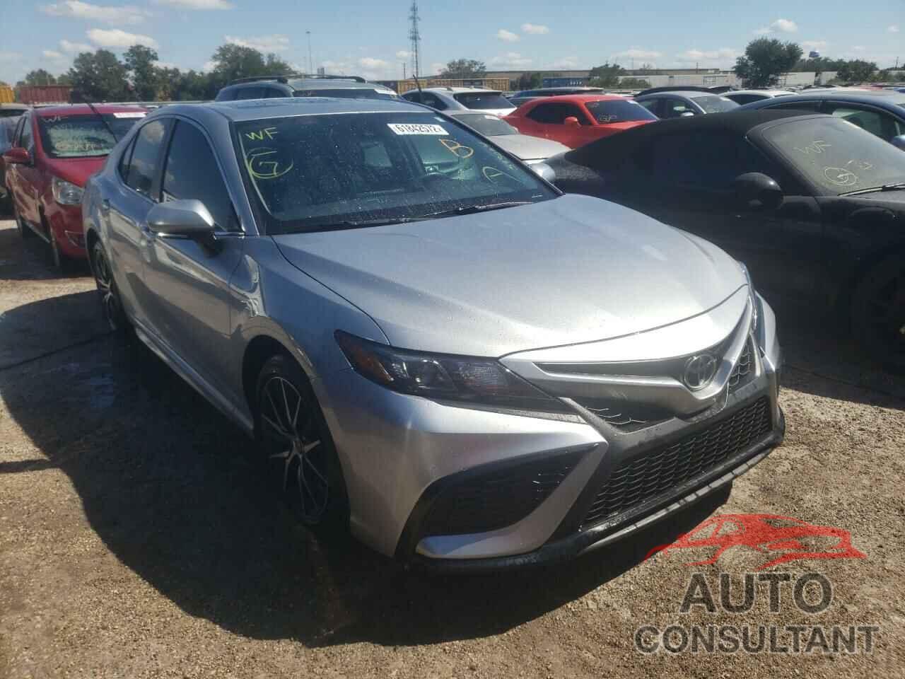 TOYOTA CAMRY 2021 - 4T1G11AK2MU593064