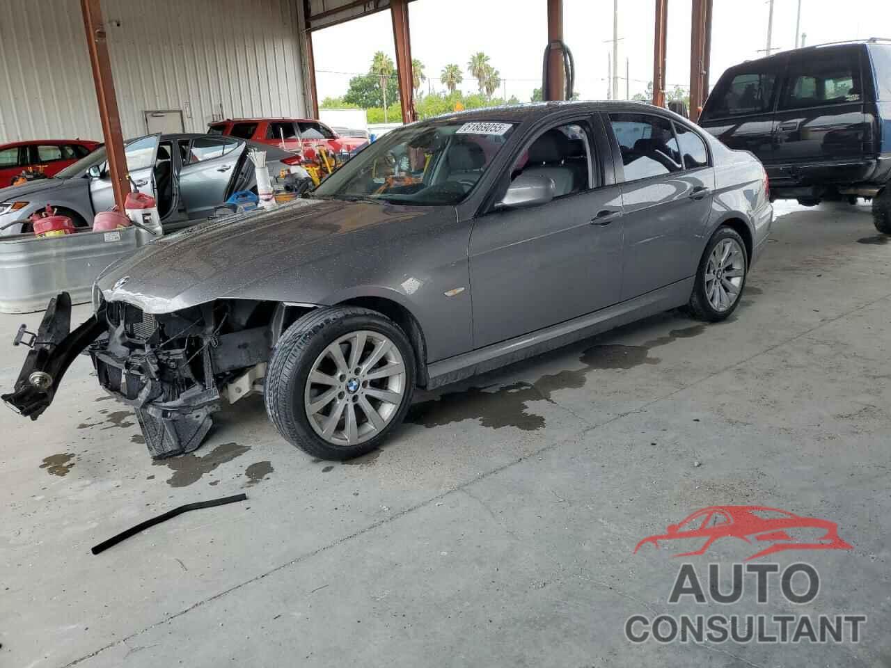 BMW 3 SERIES 2011 - WBAPH7C55BE676180
