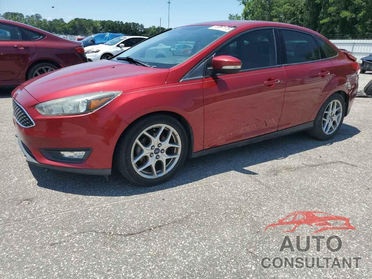 FORD FOCUS 2015 - 1FADP3F21FL302921