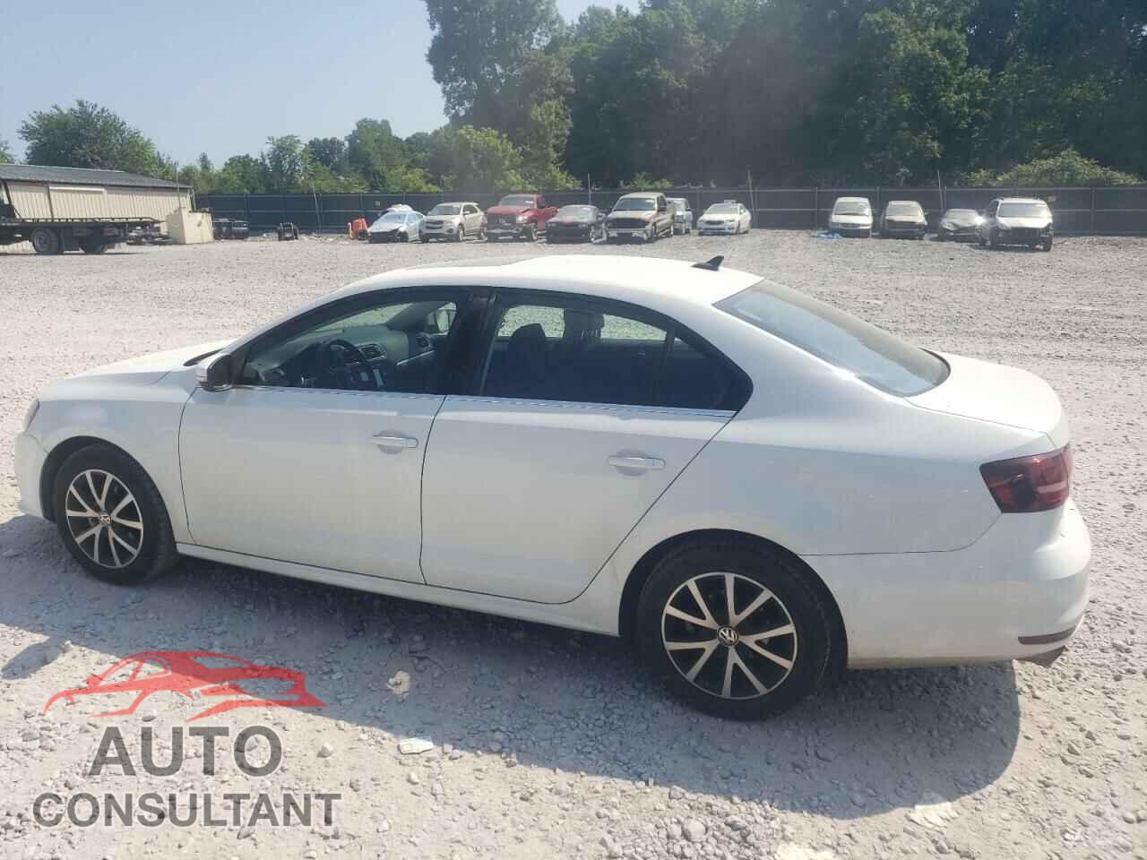 VOLKSWAGEN JETTA 2017 - 3VWDB7AJXHM287882
