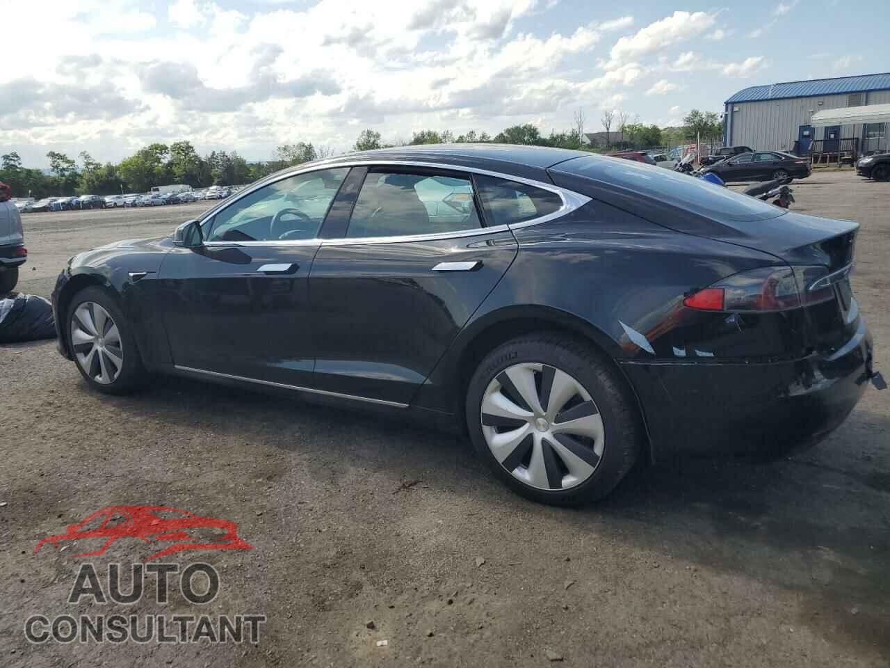 TESLA MODEL S 2020 - 5YJSA1E29LF413563