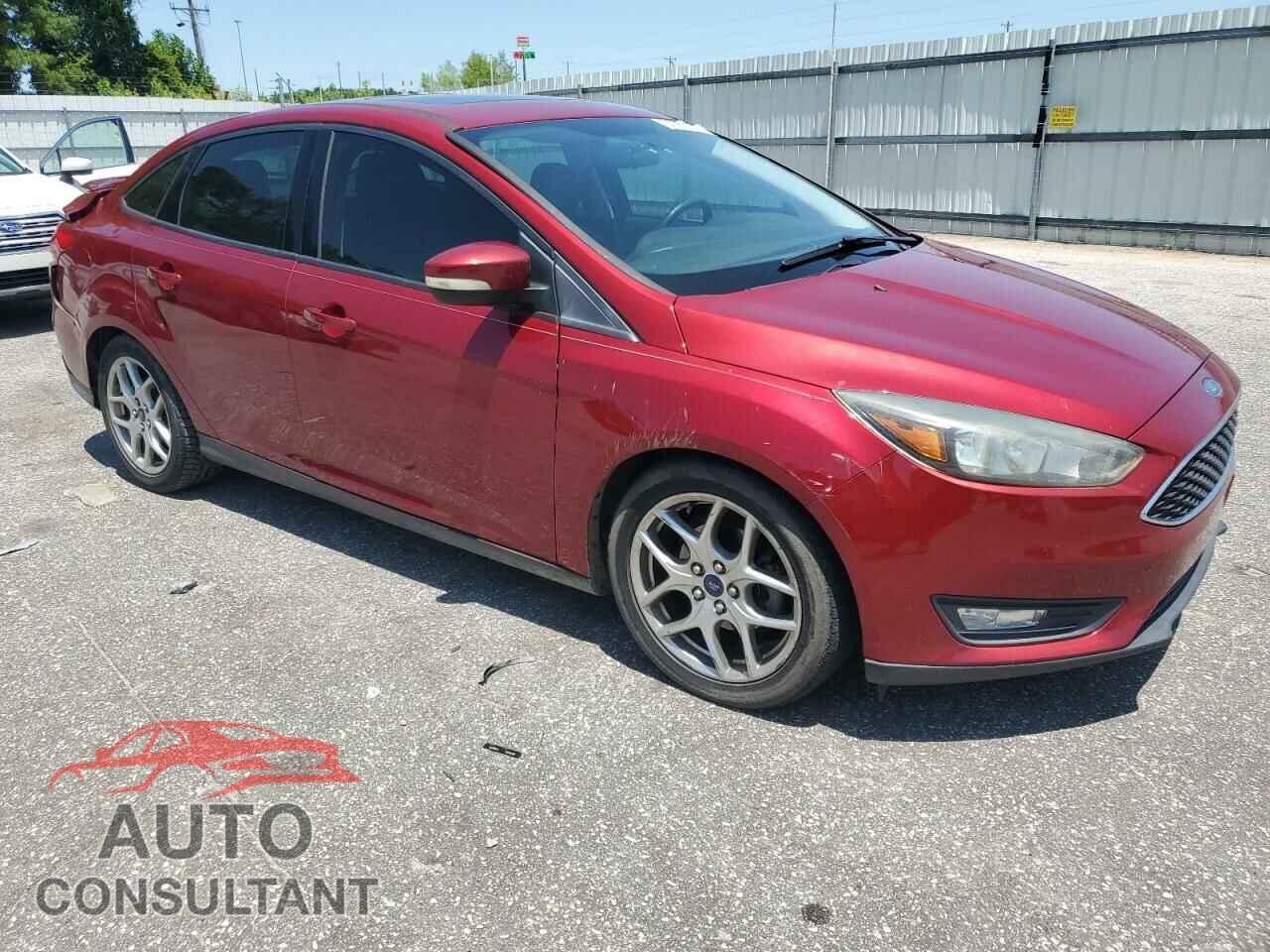 FORD FOCUS 2015 - 1FADP3F21FL302921