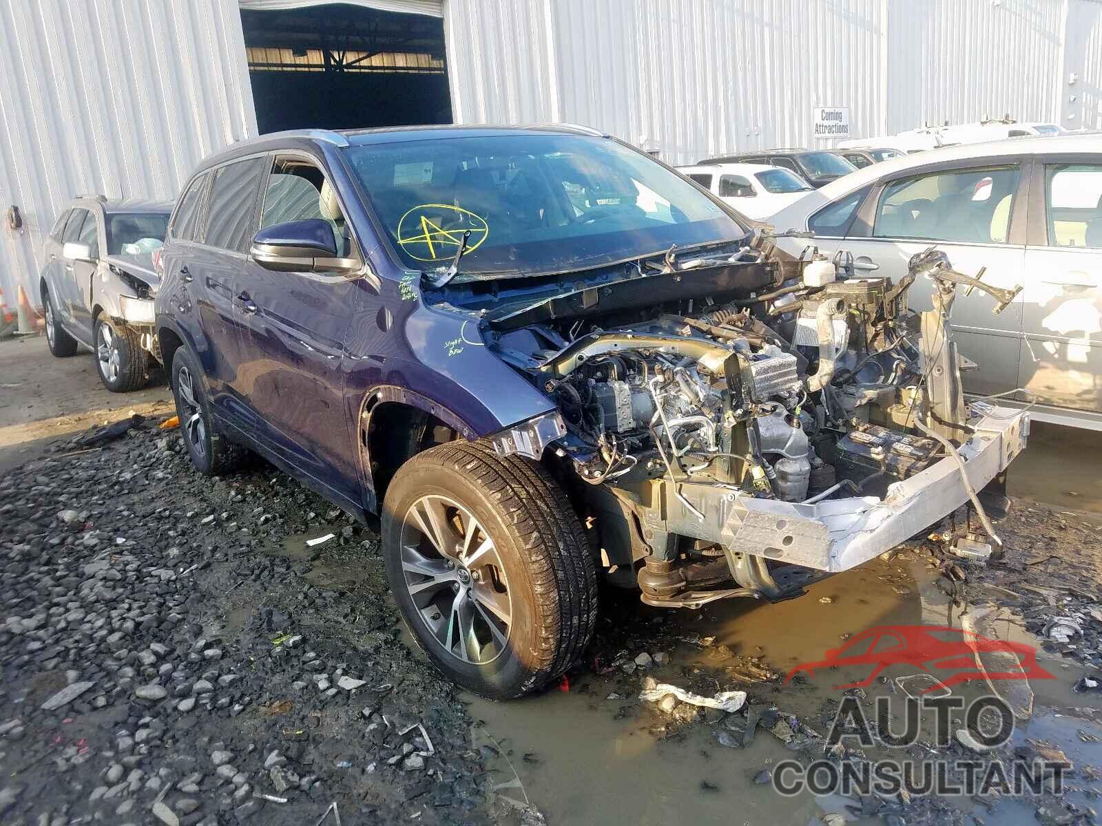 TOYOTA HIGHLANDER 2016 - 5TDKKRFH3GS152625