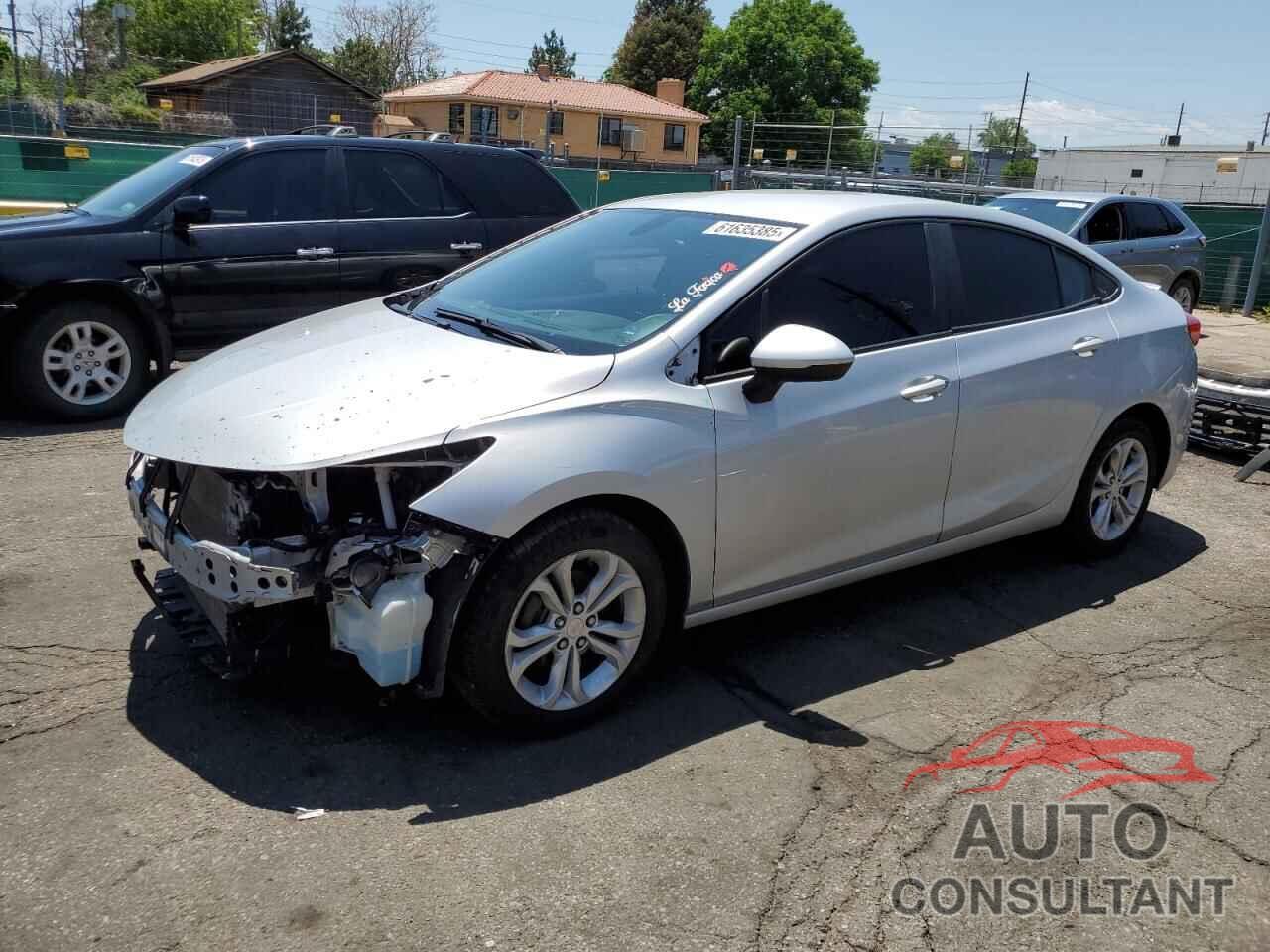 CHEVROLET CRUZE 2019 - 1G1BC5SM1K7148111