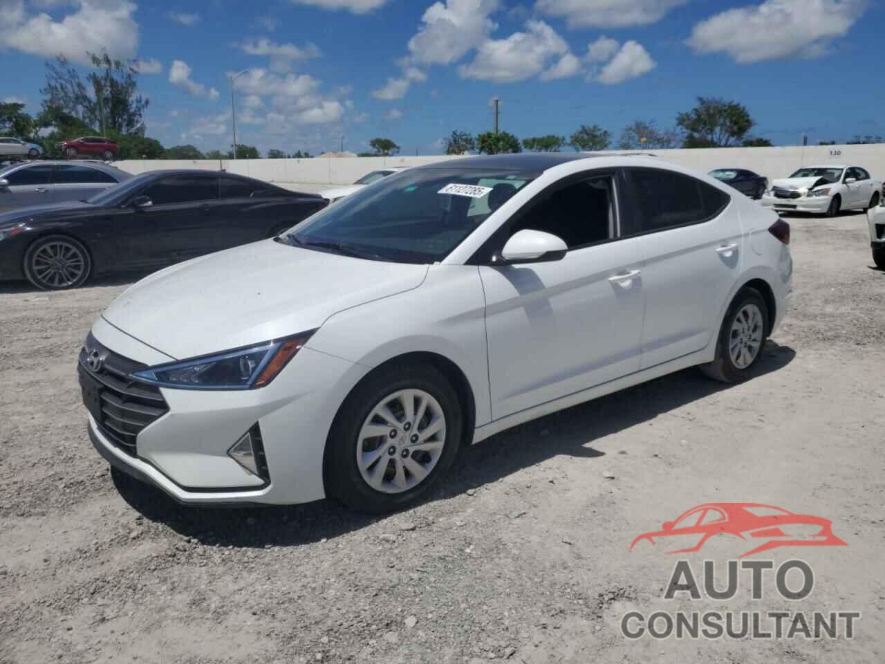 HYUNDAI ELANTRA 2020 - 5NPD74LF1LH584694
