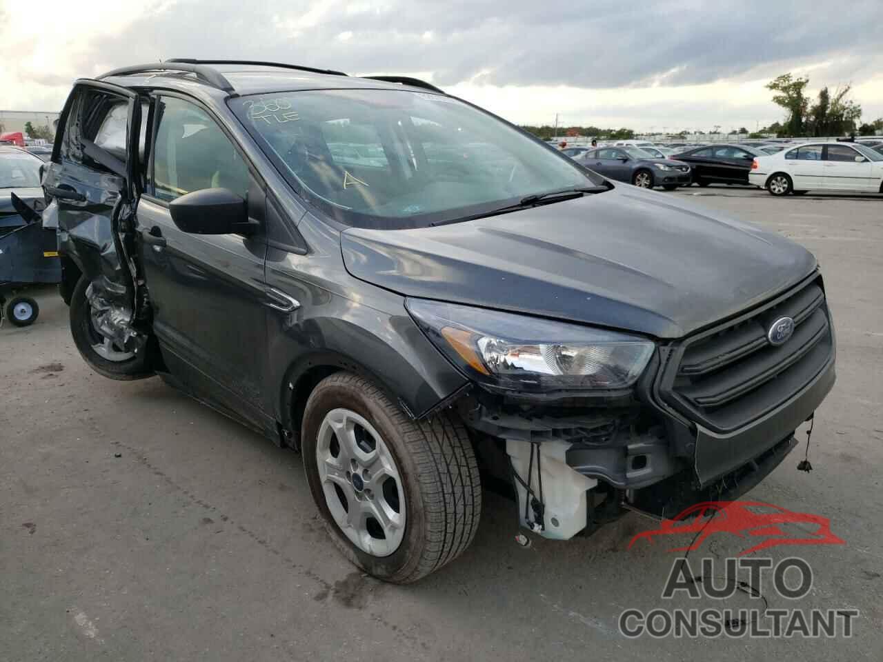 FORD ESCAPE 2018 - 1FMCU0F75JUC73754