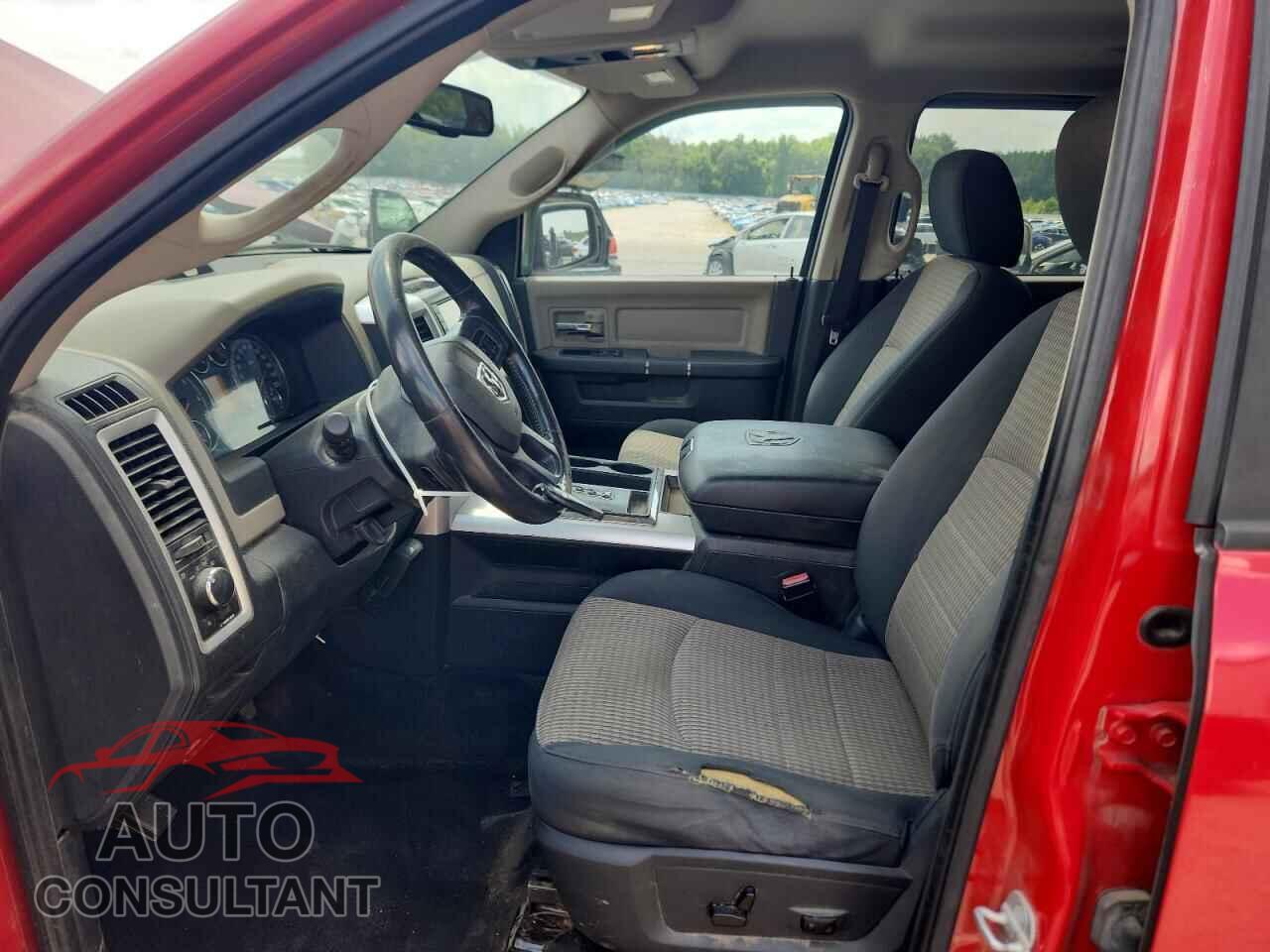 DODGE RAM 1500 2012 - 1C6RD7LP5CS290426