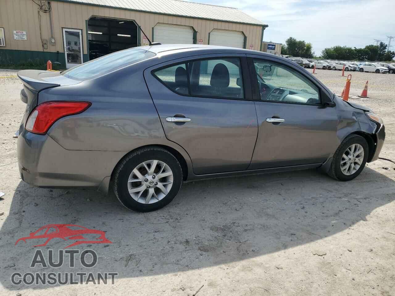 NISSAN VERSA 2017 - 3N1CN7AP3HL848152