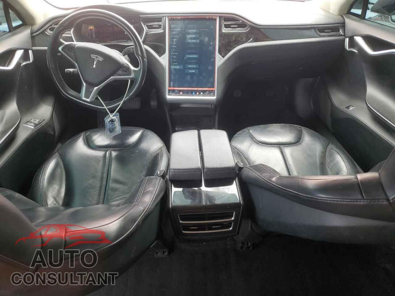 TESLA MODEL S 2015 - 5YJSA1E25FF106718