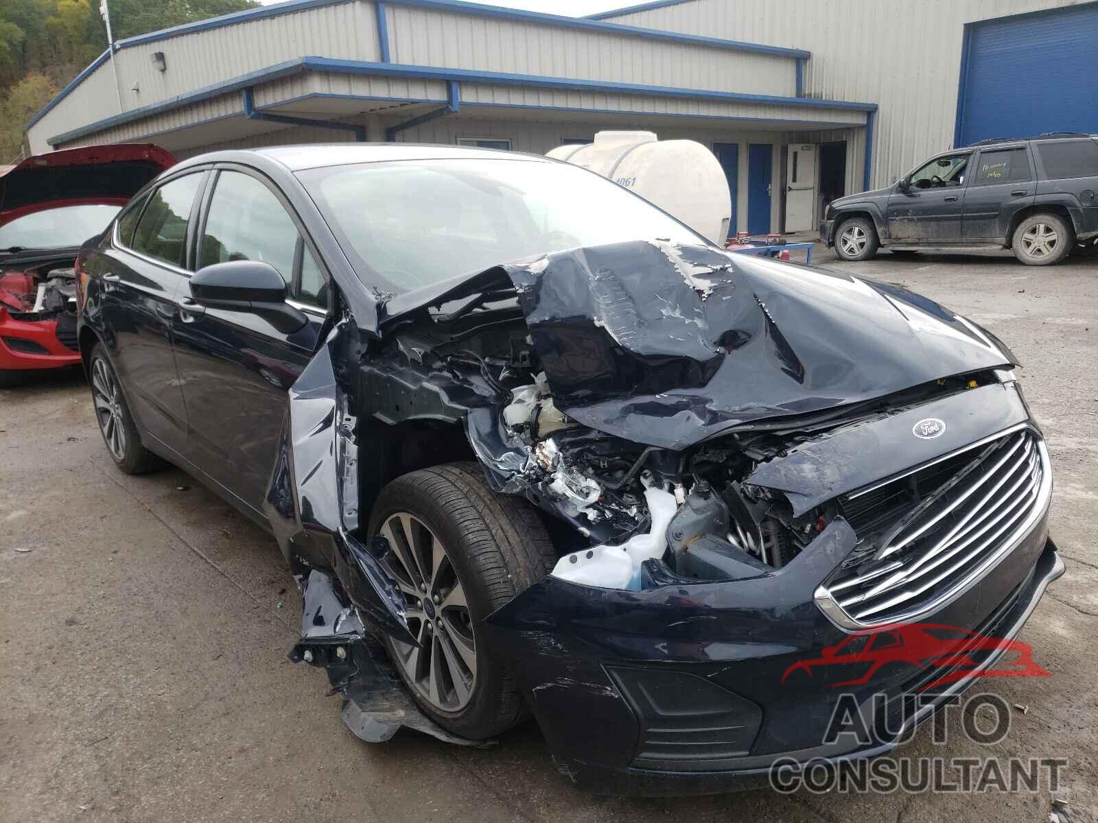 FORD FUSION 2020 - 3FA6P0T96LR247517