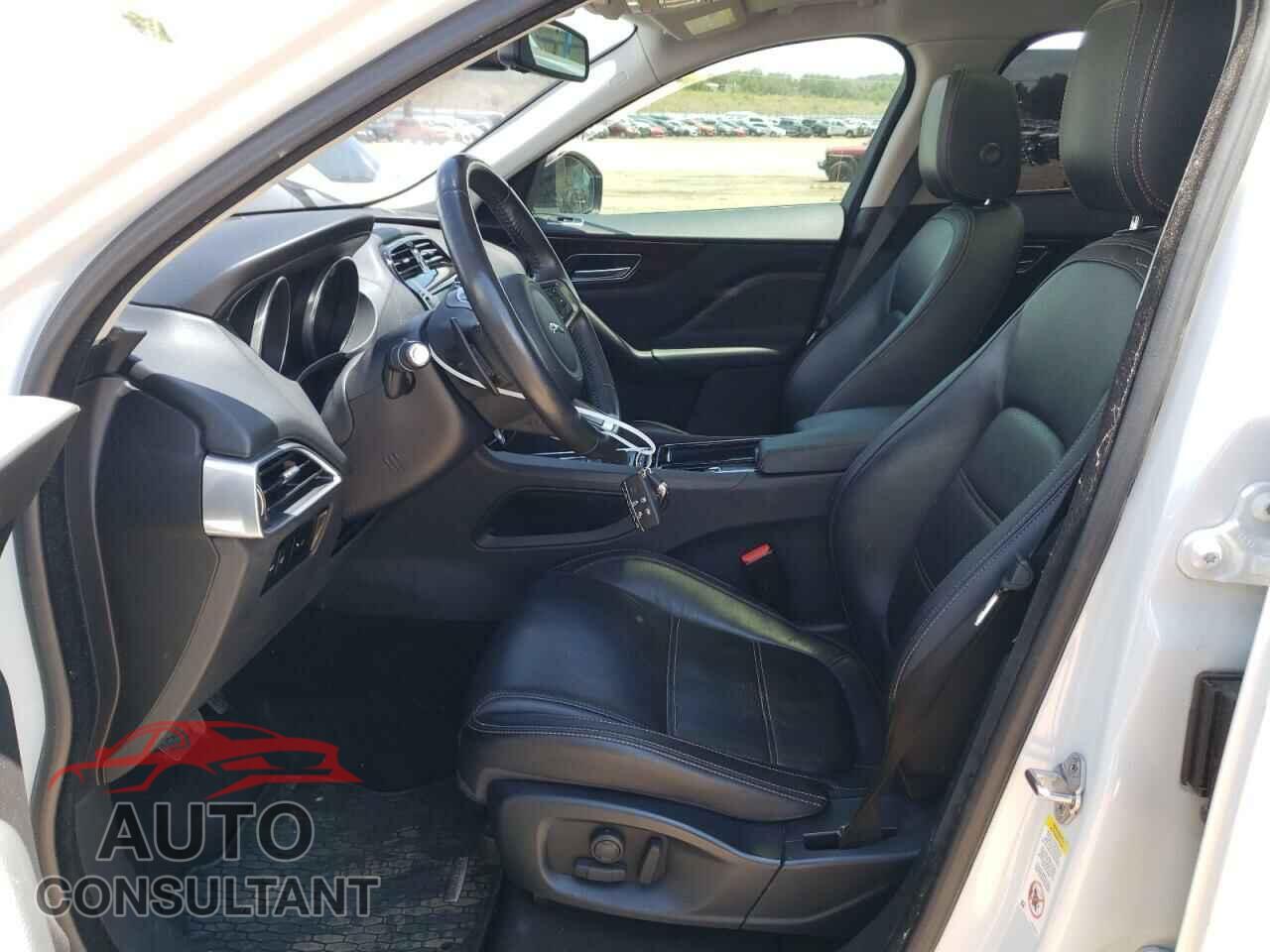 JAGUAR F-PACE 2018 - SADCK2EV9JA252000