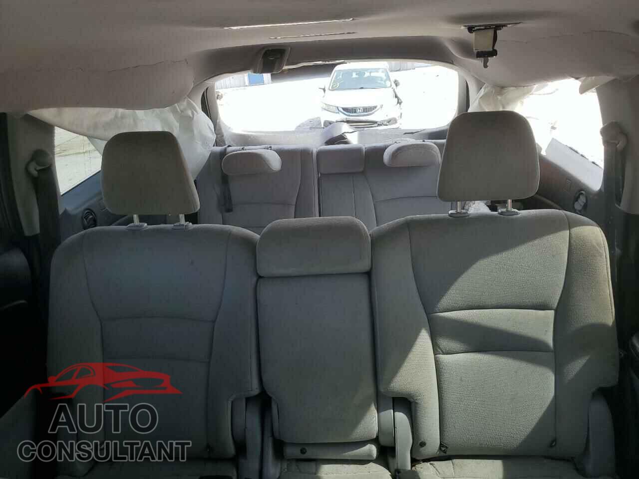 HONDA PILOT 2017 - 5FNYF5H33HB026344