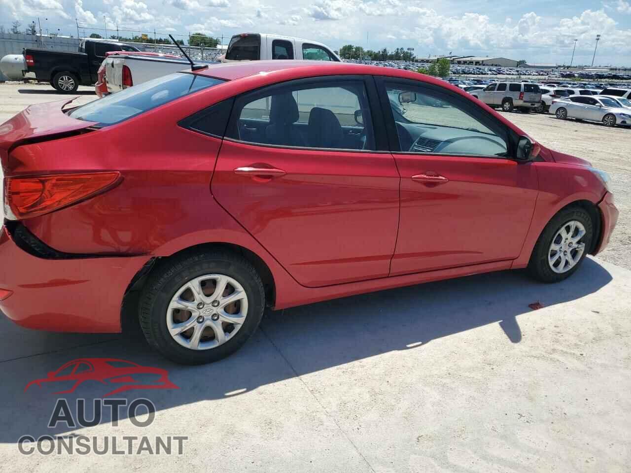 HYUNDAI ACCENT 2014 - KMHCT4AEXEU601353