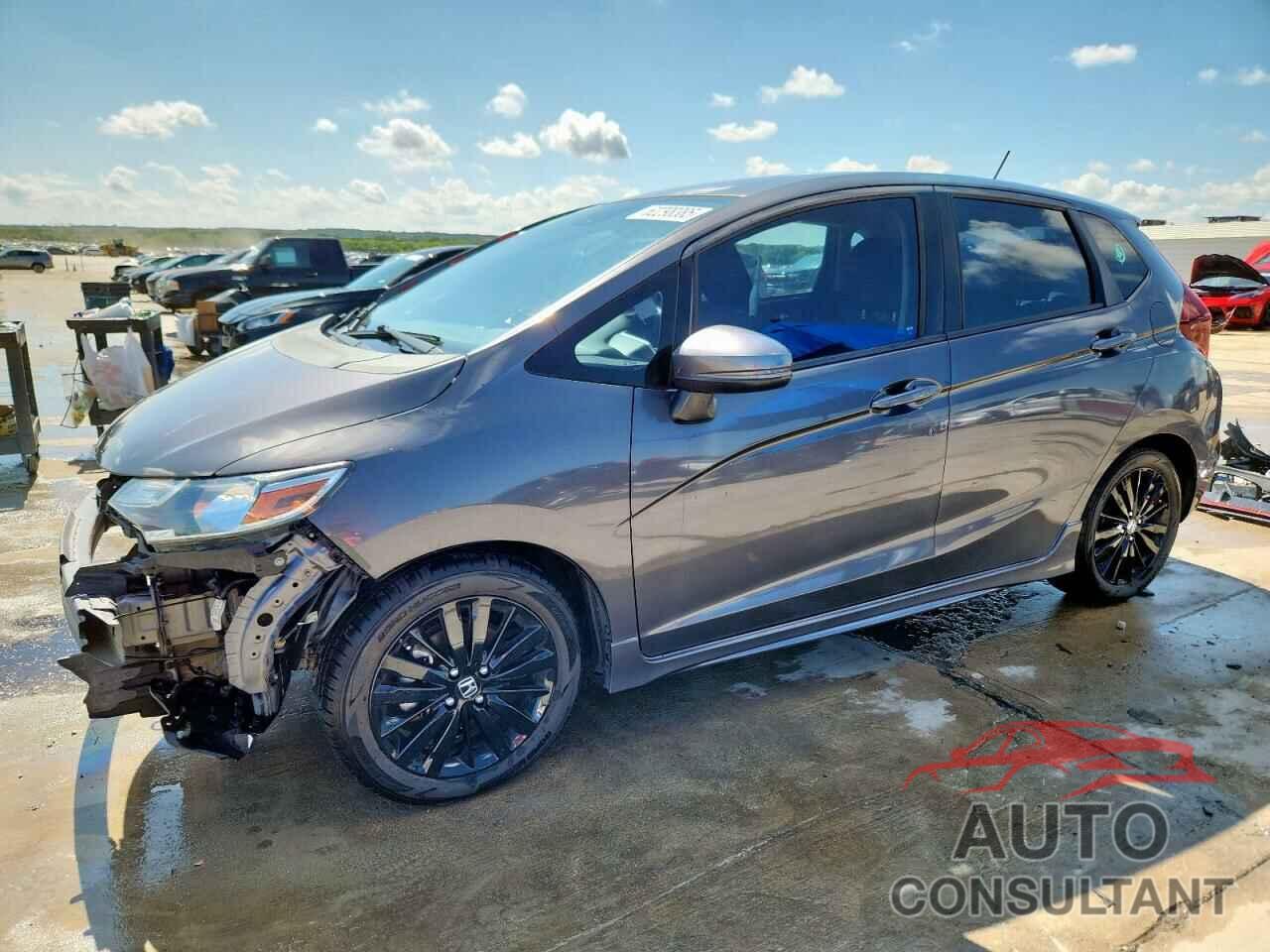 HONDA FIT 2018 - 3HGGK5H68JM718751