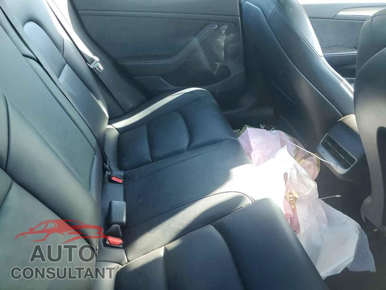 TESLA MODEL 3 2023 - 5YJ3E1EA0PF712509