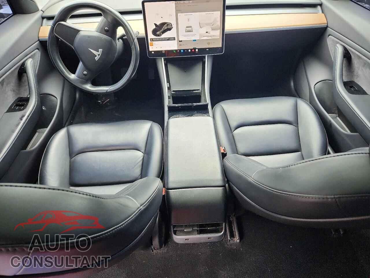 TESLA MODEL 3 2019 - 5YJ3E1EAXKF313390