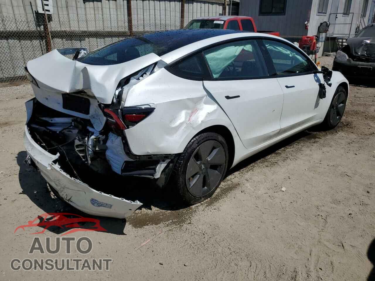 TESLA MODEL 3 2021 - 5YJ3E1EB2MF928494