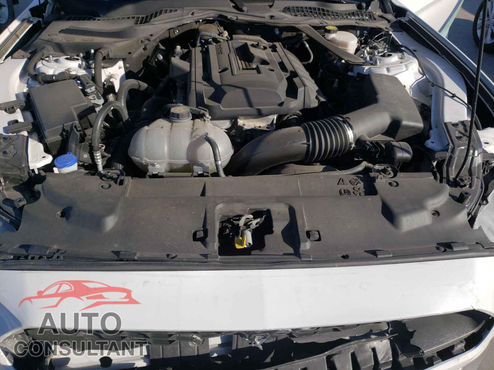 FORD MUSTANG 2020 - 1FATP8UH2L5135159