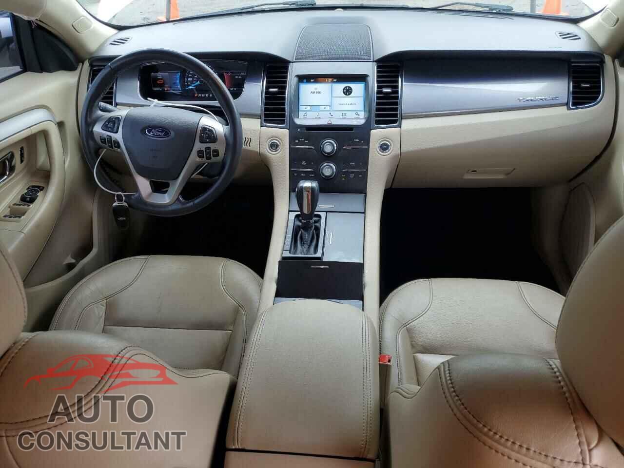 FORD TAURUS 2016 - 1FAHP2E85GG129769