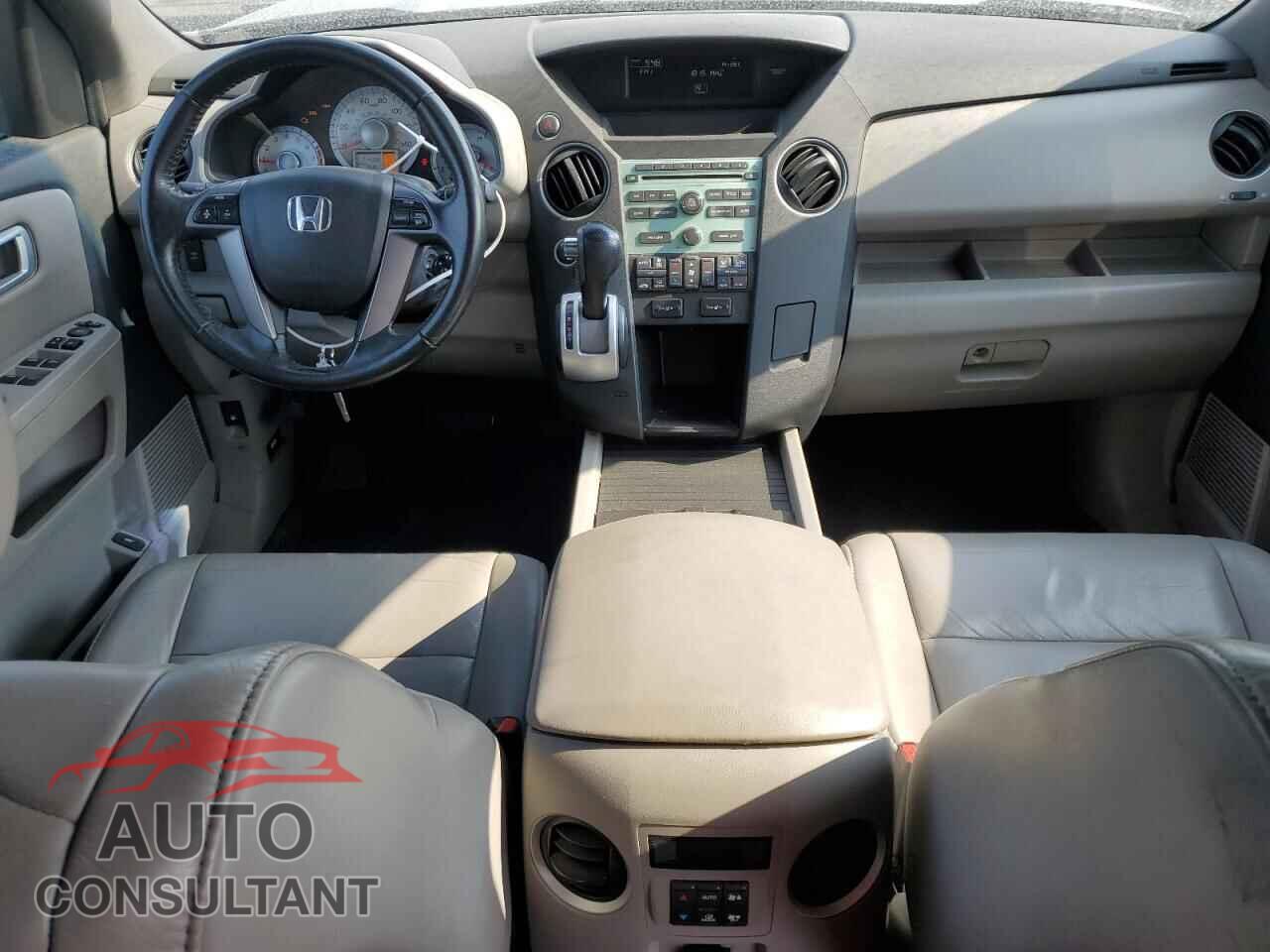 HONDA PILOT 2011 - 5FNYF4H54BB087642
