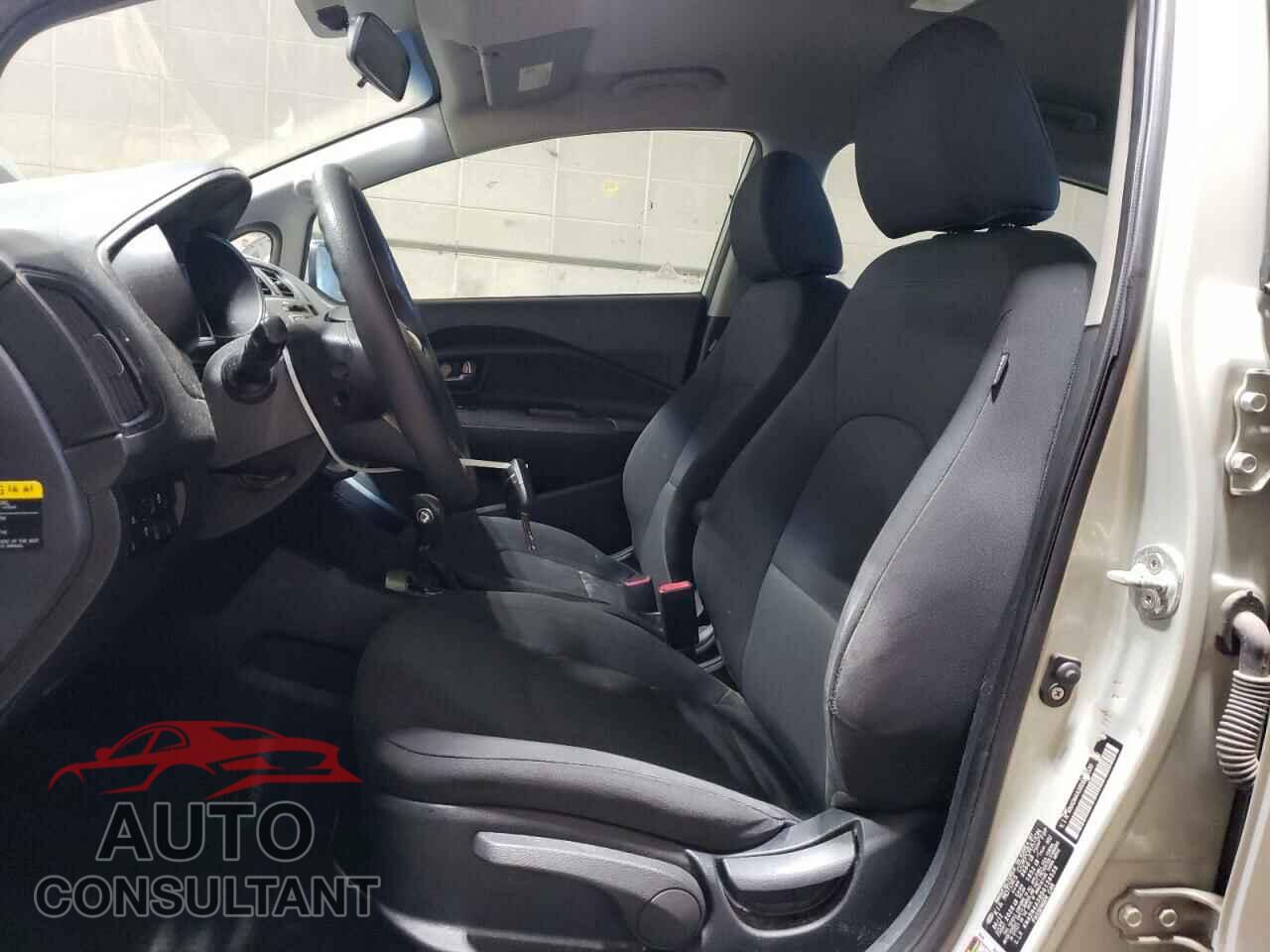KIA RIO 2013 - KNADN4A38D6136539