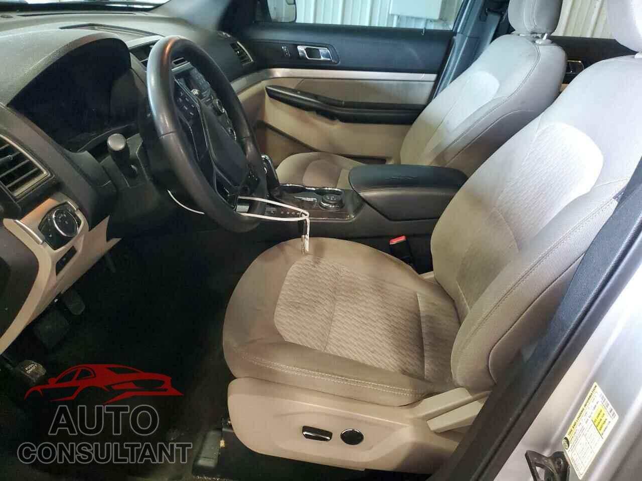 FORD EXPLORER 2018 - 1FM5K8B80JGB40832