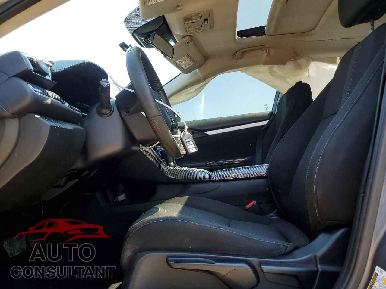 HONDA CIVIC 2017 - 2HGFC2F85HH037581