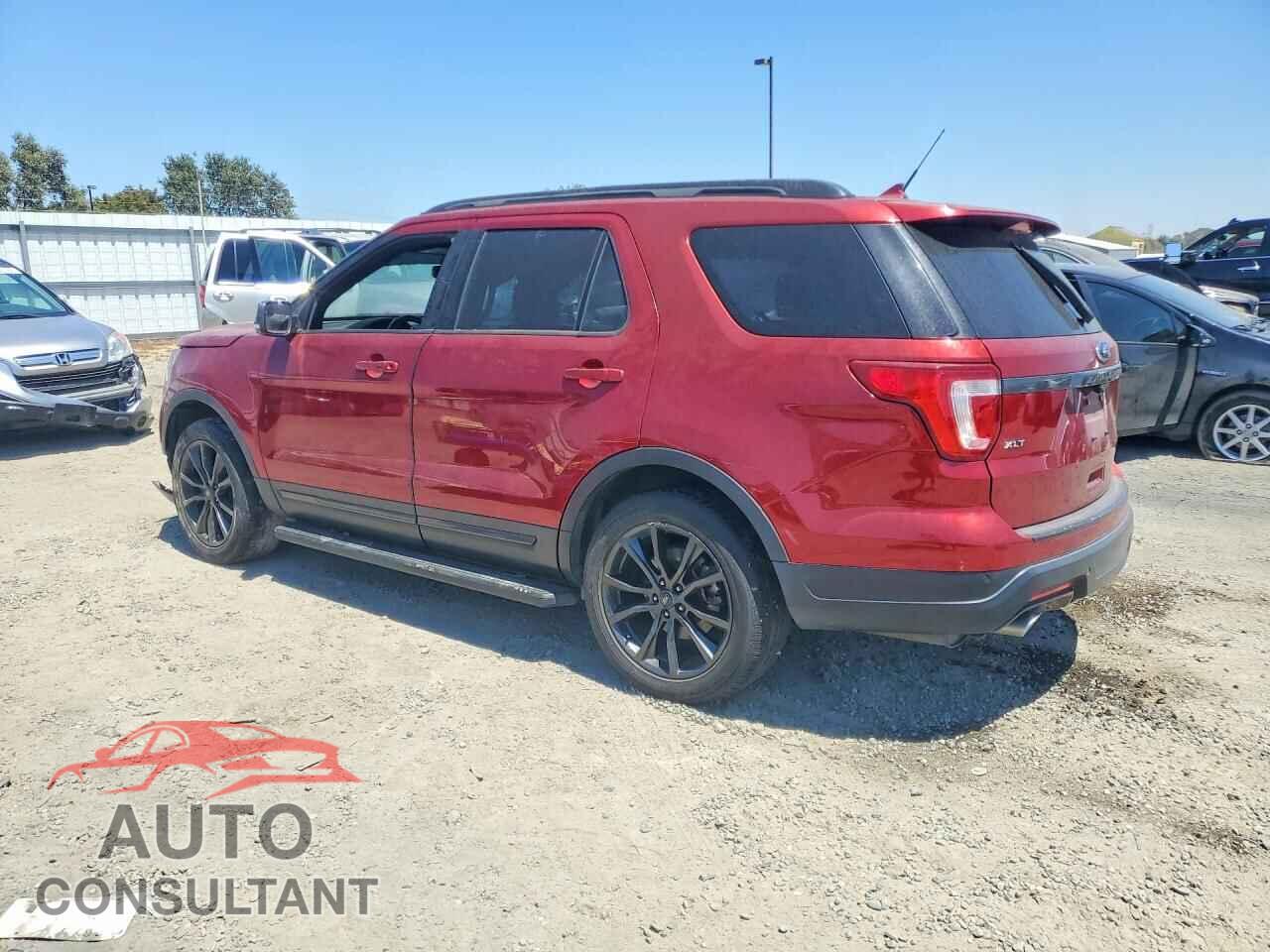 FORD EXPLORER 2018 - 1FM5K7D8XJGB32471