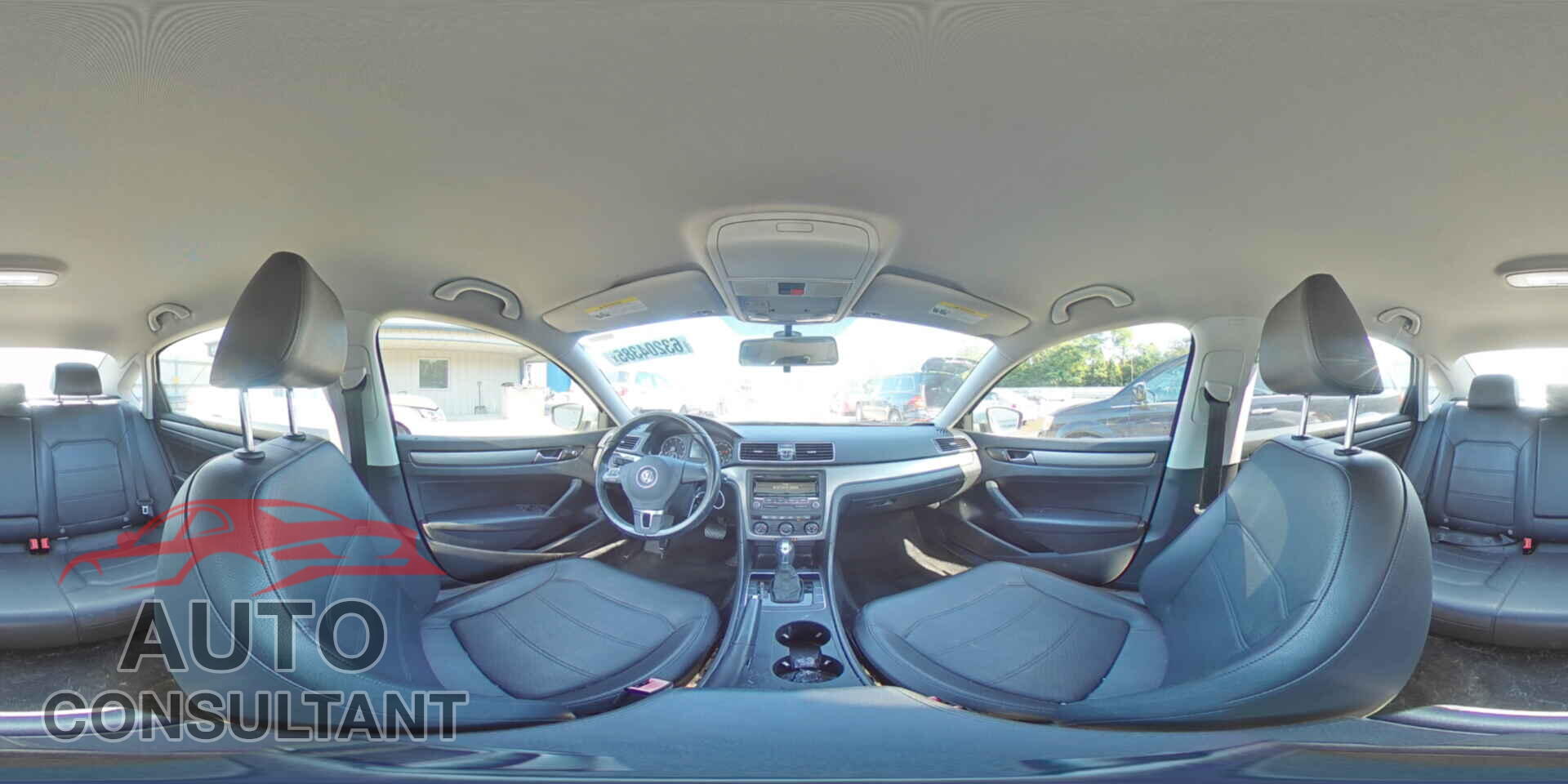 VOLKSWAGEN PASSAT 2015 - 1VWAT7A38FC076440