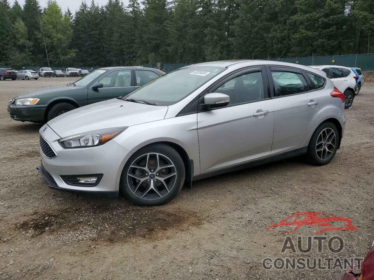 FORD FOCUS 2017 - 1FADP3M26HL348573