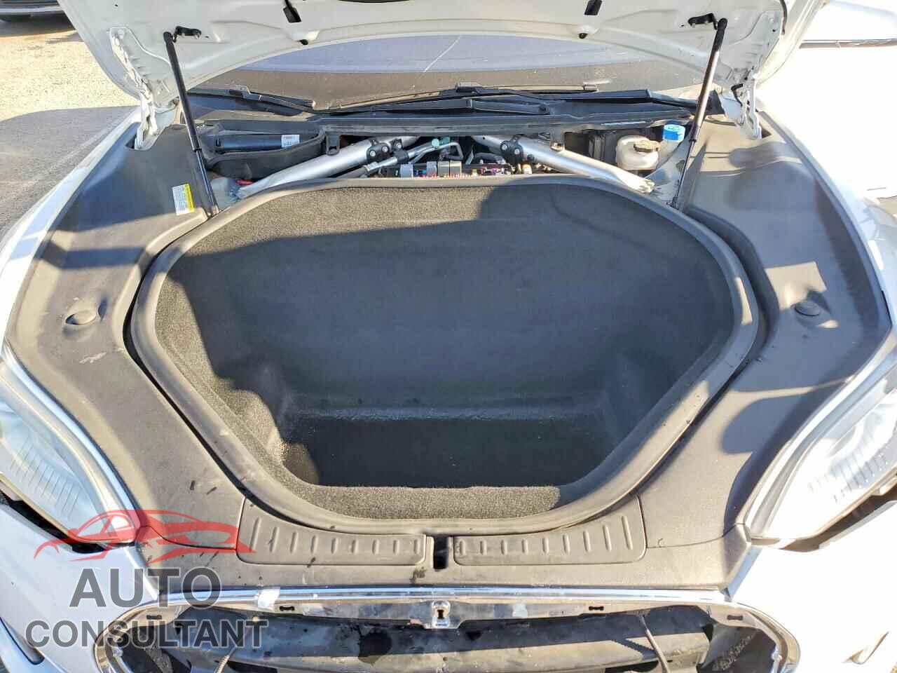TESLA MODEL S 2016 - 5YJSA1E24GF130168