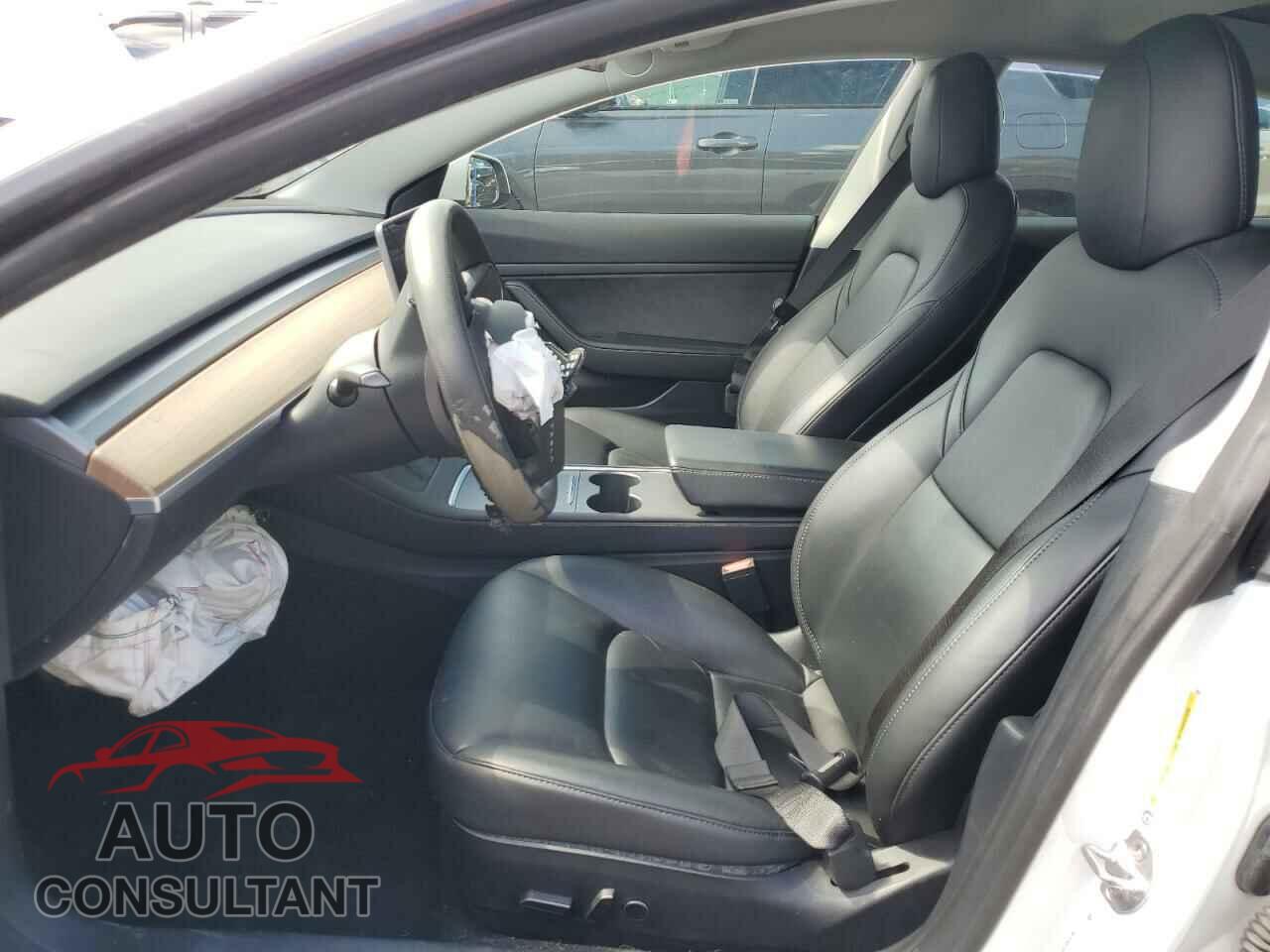 TESLA MODEL 3 2021 - 5YJ3E1EA9MF852019
