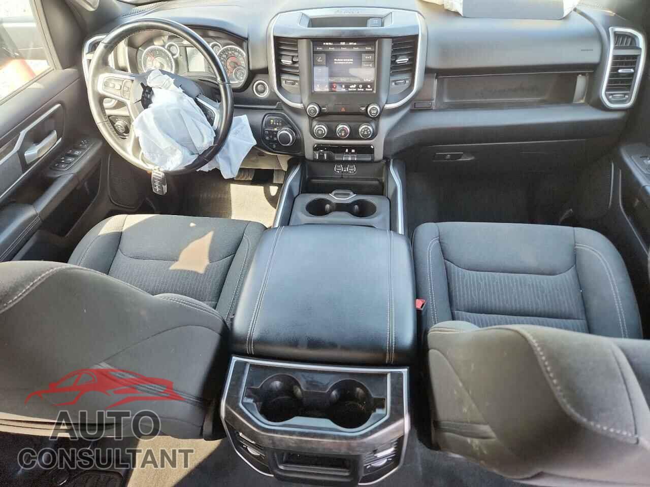RAM 1500 2021 - 1C6SRFFT2MN654775
