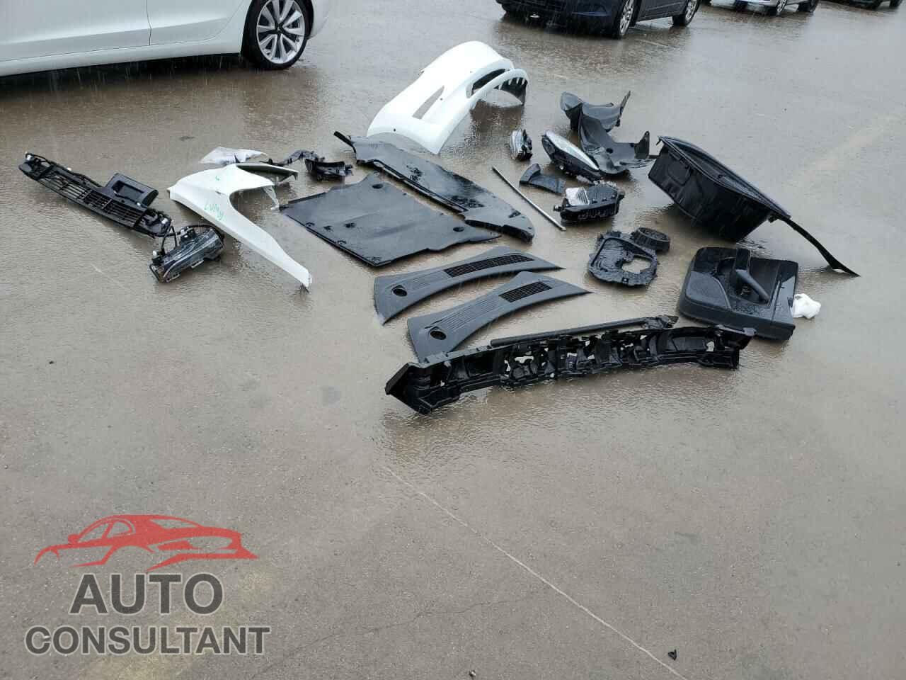 TESLA MODEL 3 2020 - 5YJ3E1EB0LF620979