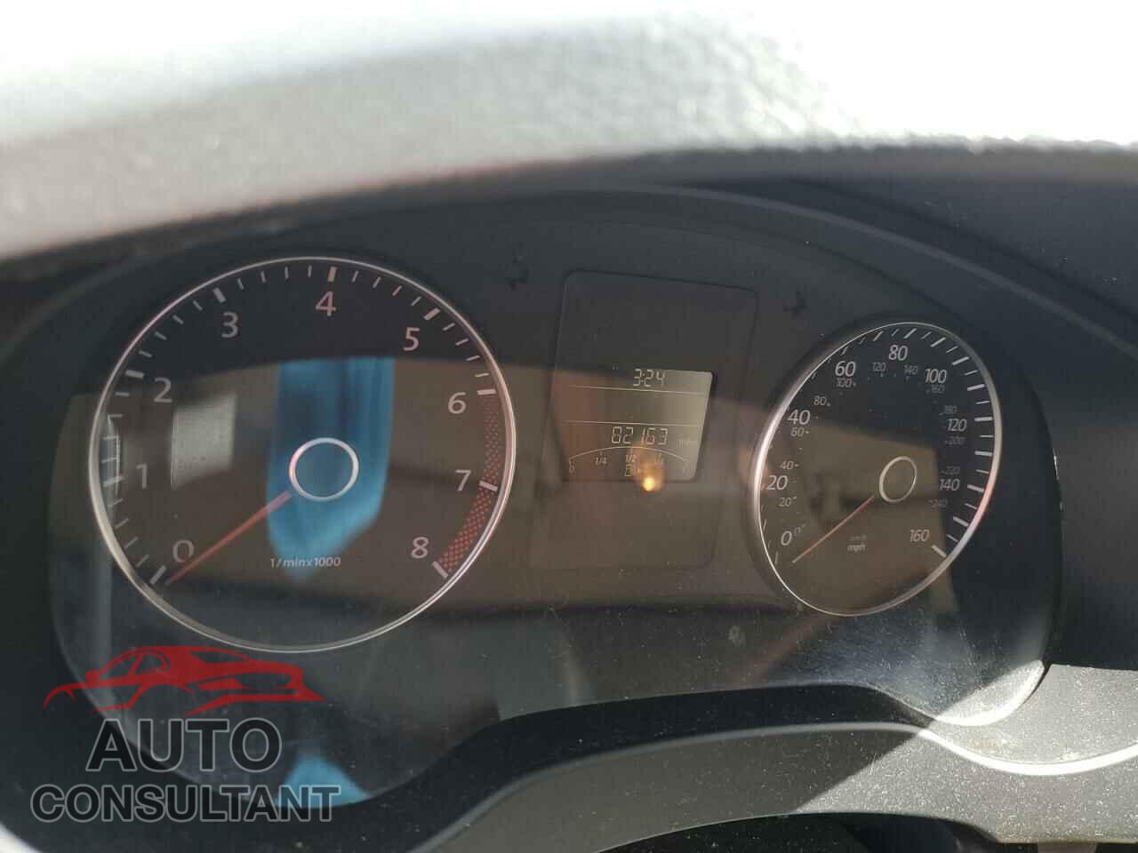VOLKSWAGEN JETTA 2012 - 3VWDX7AJ5CM361641