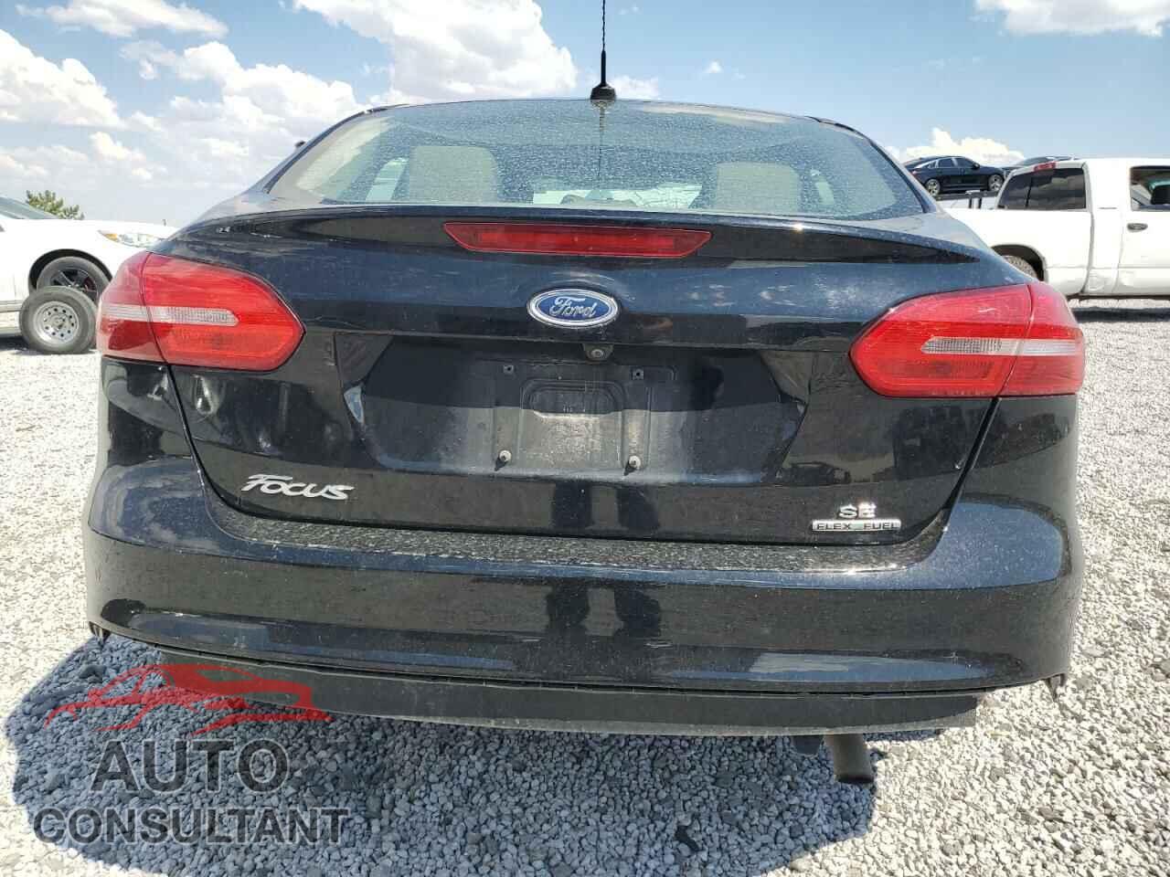 FORD FOCUS 2016 - 1FADP3F23GL271026