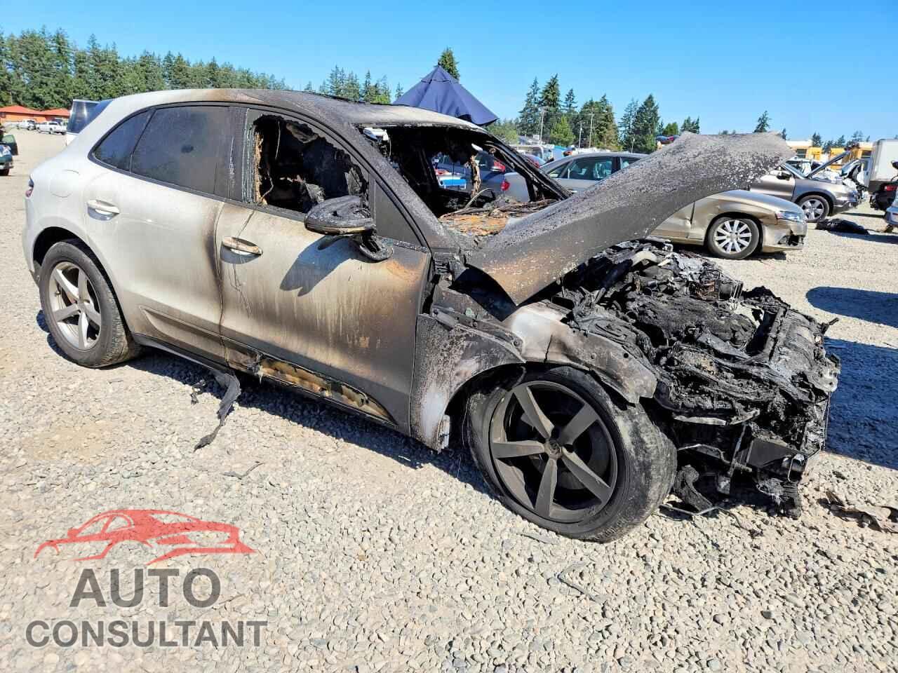 PORSCHE MACAN 2017 - WP1AA2A59HLB81714