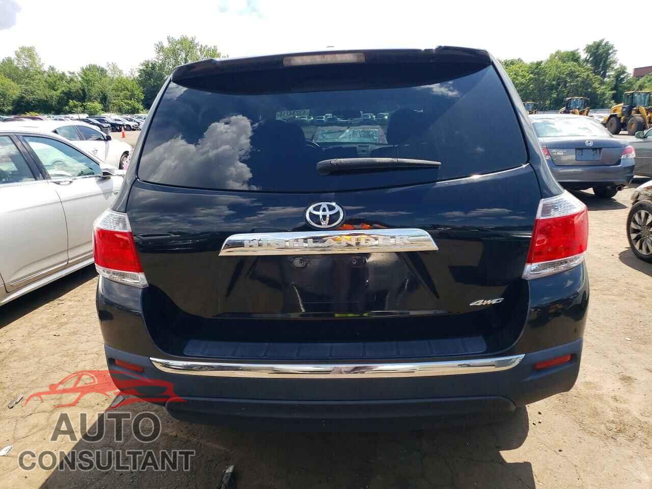 TOYOTA HIGHLANDER 2012 - 5TDBK3EH7CS147971