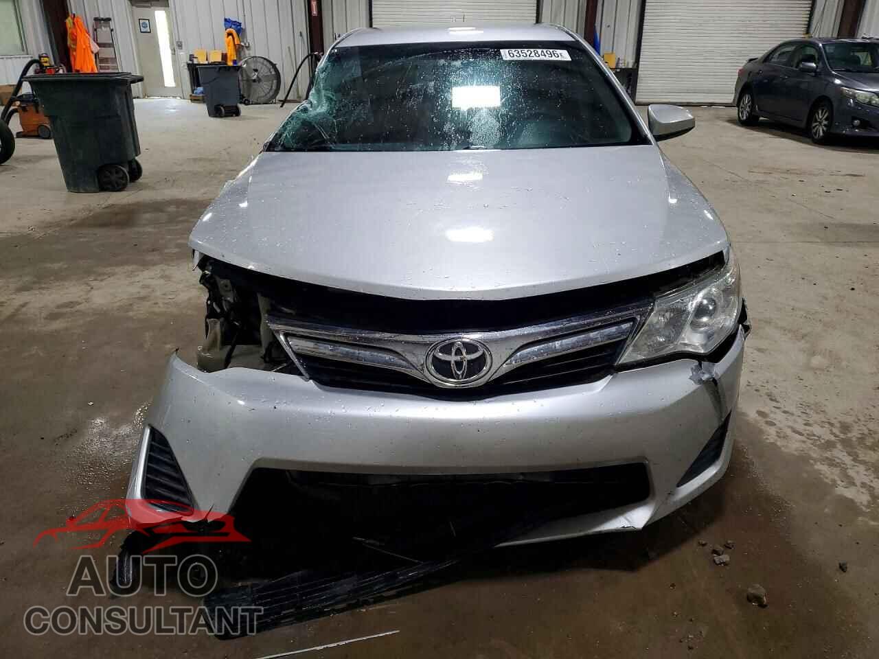 TOYOTA CAMRY 2014 - 4T1BF1FK9EU449727
