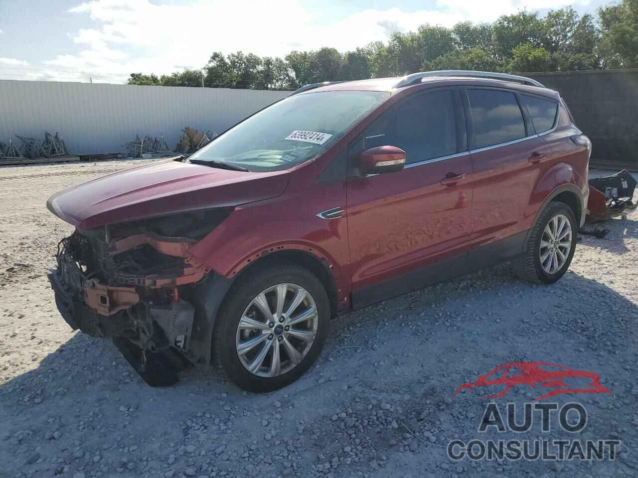 FORD ESCAPE 2017 - 1FMCU0J92HUD53094