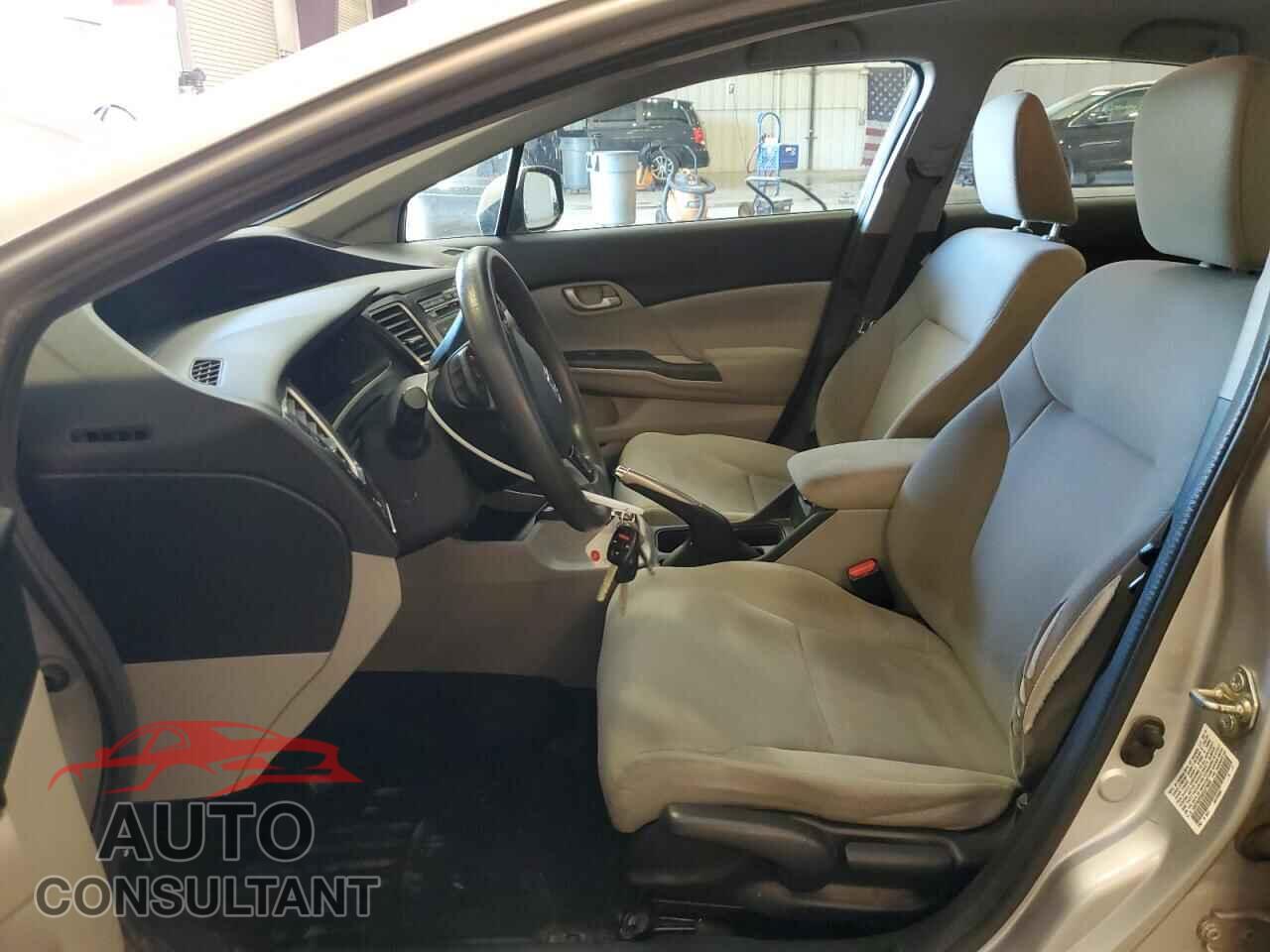 HONDA CIVIC 2013 - 19XFB2F55DE075809